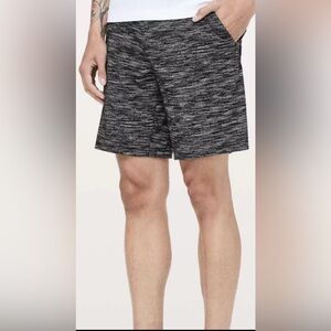 LULULEMON Pace Breaker Shorts Size Medium Black Print Mens Size Medium Sporty
